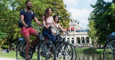 Rent a bike in Amsterdam | 1, 2, 3+ hours - The bike itself: gears, brakes, and comfort you should check immediately