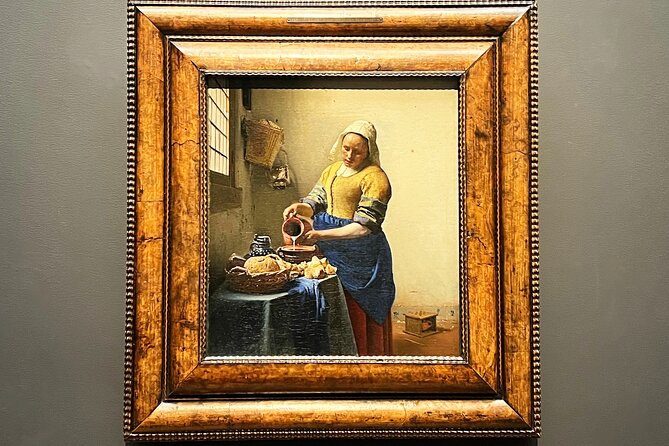 Rijksmuseum Guided Tour, private local Dutch guide - Meeting Cobra Café and Getting In Without Losing Time