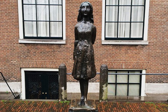 Self-Guided Audio Tour Holocaust Series: The Jewish Quarter - Start at Verzetsmuseum: a strong mood-setter for the route