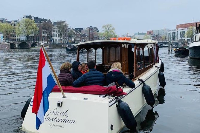 Small-Group Luxury Canal Cruise with Local Skipper - Singel 250 meeting point and the small-group flow you’ll want
