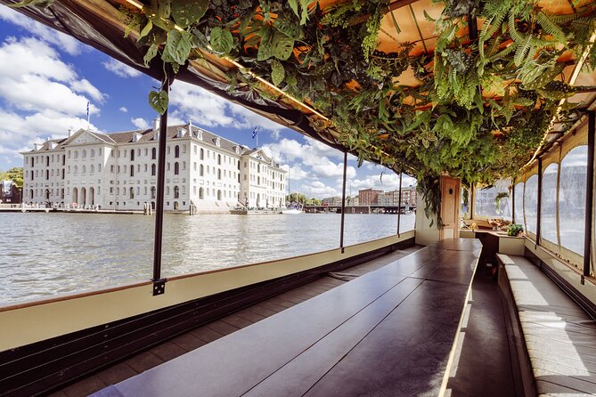 Small-Group Luxury Canal Cruise with Local Skipper - Canal-house viewing tips: how to spot what matters from the water