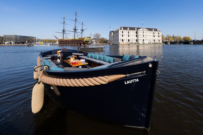 Small-Group Luxury Canal Cruise with Local Skipper - Price and value: what $72.29 buys you in Amsterdam