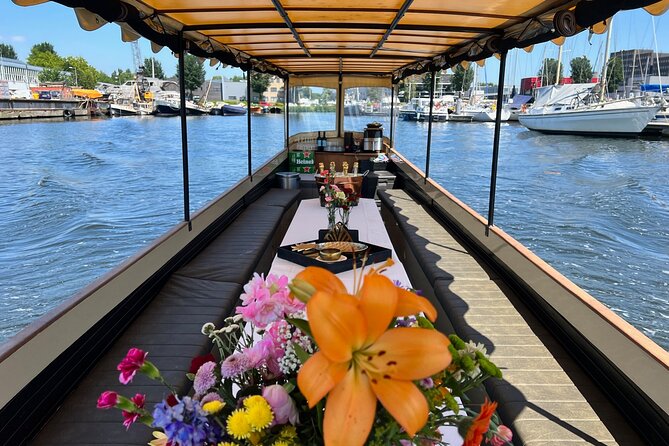 Small-Group Luxury Canal Cruise with Local Skipper - Timing, weather, and when to go for the best experience