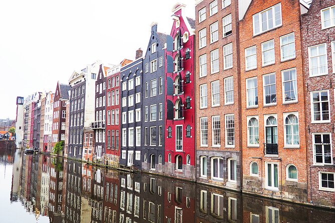 Small-Group Women's History Tour in Amsterdam - Queen Wilhelmina on Her Pedestal: Symbols That Became Real Leadership