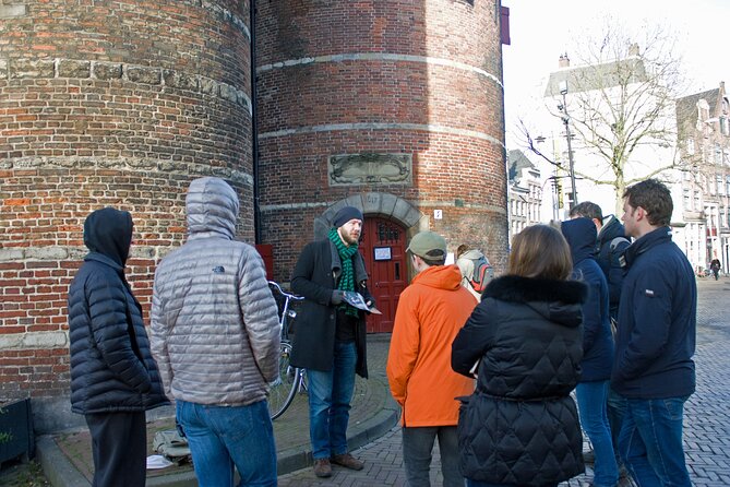 The Anne Frank Tour (Jewish Neighborhood & Amsterdam during WWII) - The neighborhood walk: seeing what Anne might have faced from the outside