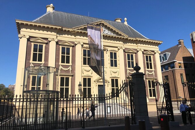 Visit the Girl with the Pearl Earring, The Hague & Delft City - Quick hits before you go