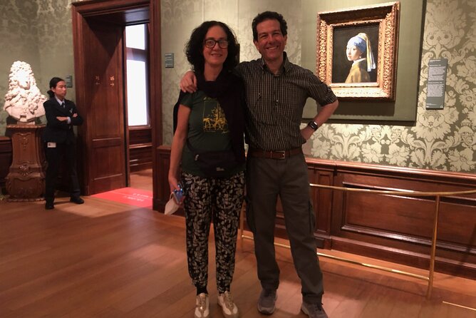 Visit the Girl with the Pearl Earring, The Hague & Delft City - What Steven’s guiding style gives you (and what it costs you)