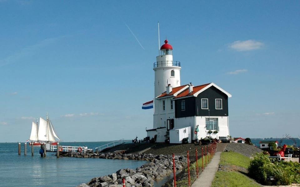 Volendam: E-Bike Rental including Highlights-Routes - Key highlights to plan your day around