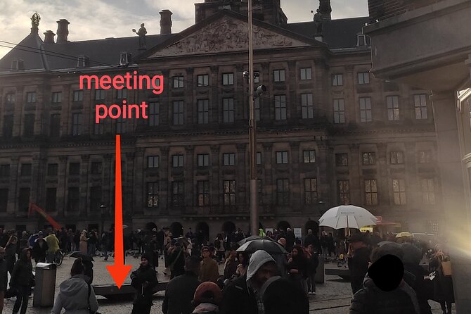 Walking Tour of Haunted Amsterdam - Where you meet: Dam Square and the costumed opening