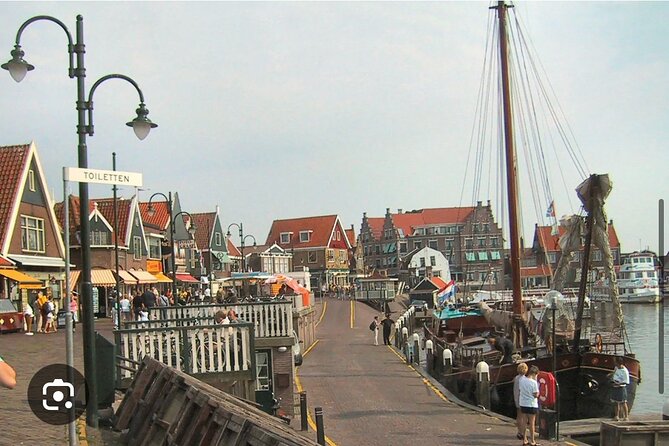 Windmills Country side tour Zaanse Schans-Cheesefactory-Volendam - Guides You’ll Remember: Omar, Ferry, and Erto