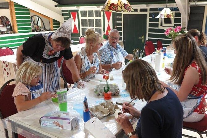 Wooden Shoes Painting Private Workshop in Simonehoeve - Key highlights at Simonehoeve