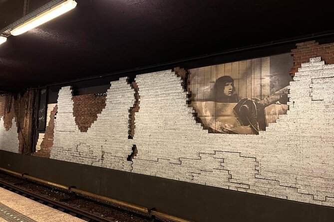 Your Own Amsterdam: The Art Underground - Time plan: about 15 minutes per station stop