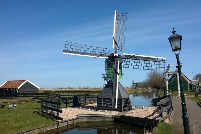 Zaanse Schans 3-Hour Private Tour from central Amsterdam, Airport or Port - Price and what you’re really paying for (US$157.22 per person)