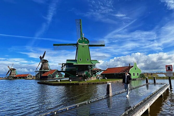 Zaanse Schans and Giethoorn Unique Day Trip with Boat Cruise - Quick Reality Check: What This Day Trip Delivers in One Day