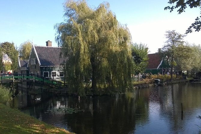 Zaanse Schans and Volendam Private Tour from Amsterdam - What it’s like with the guides (and why that matters)