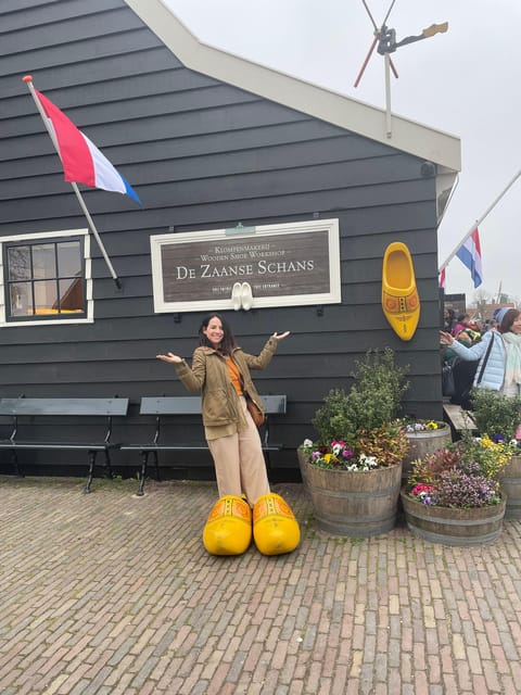 Zaanse Schans: Half-Day Private Guided Tour - Waffle with coffee and a slower moment by the Zaan River