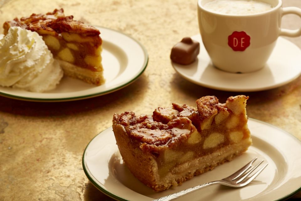Zaanse Schans: Pancake Restaurant Visit - The apple pie option if you want something slower and softer