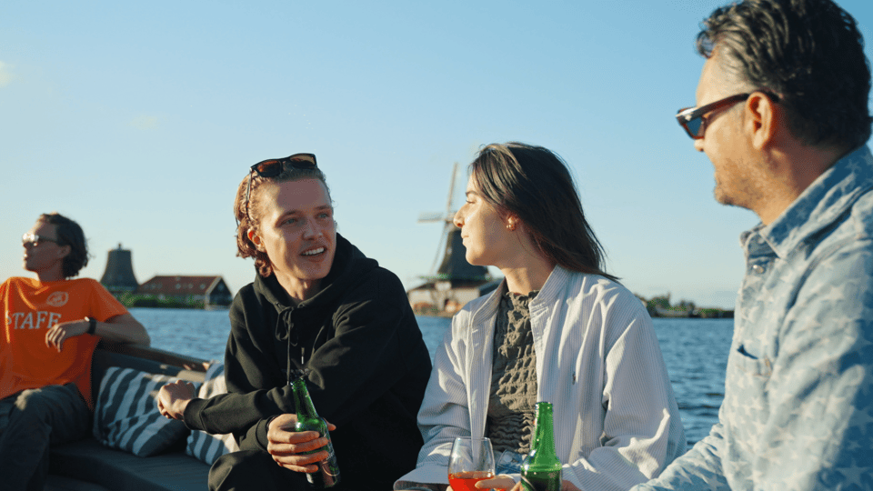 Zaanse Schans: Private Cruise + Live Guide, Optional Drinks - Small practical tips that make the cruise better