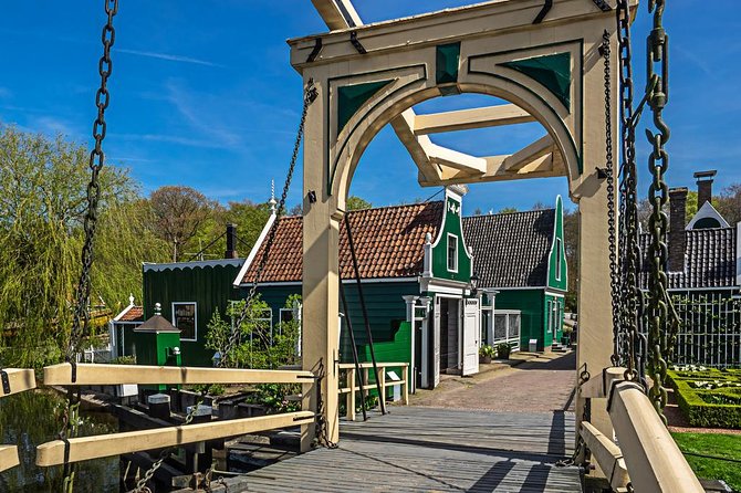 Zaanse Schans Private Tour Windmills - The Open Air Museum Zaanse Schans guided visit (the 3 hours that count)