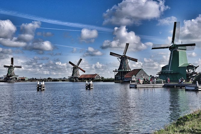Zaanse Schans, Volendam & Edam: Private tour (Max 3 per) - Why Zaanse Schans, Volendam & Edam Works as a Private 5-Hour Day