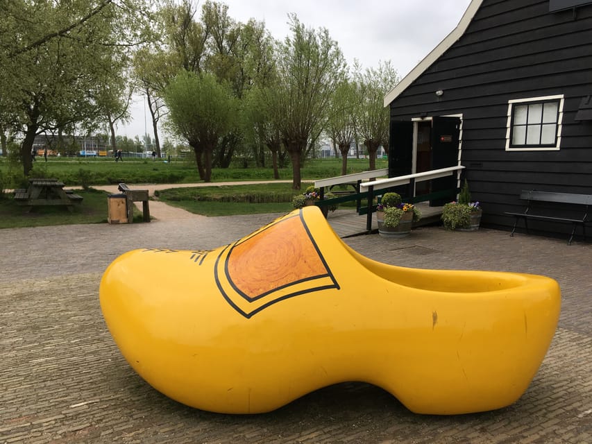 Zaanse Schans: Windmills, Clogs & Cheese by Electric Scooter - Timing Your 4 Hours Like a Local