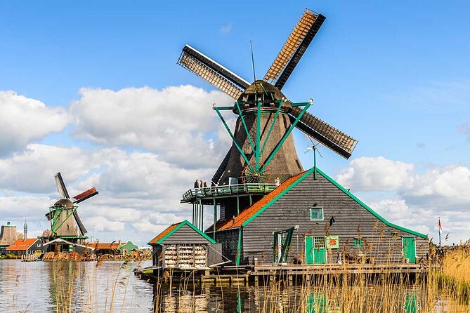 Zaanse Schans Windmills E Bike Day Trip from Amsterdam - Zaanse Schans: Windmills, Clogs, Cheese, and 60–90 Minutes That Go by Fast